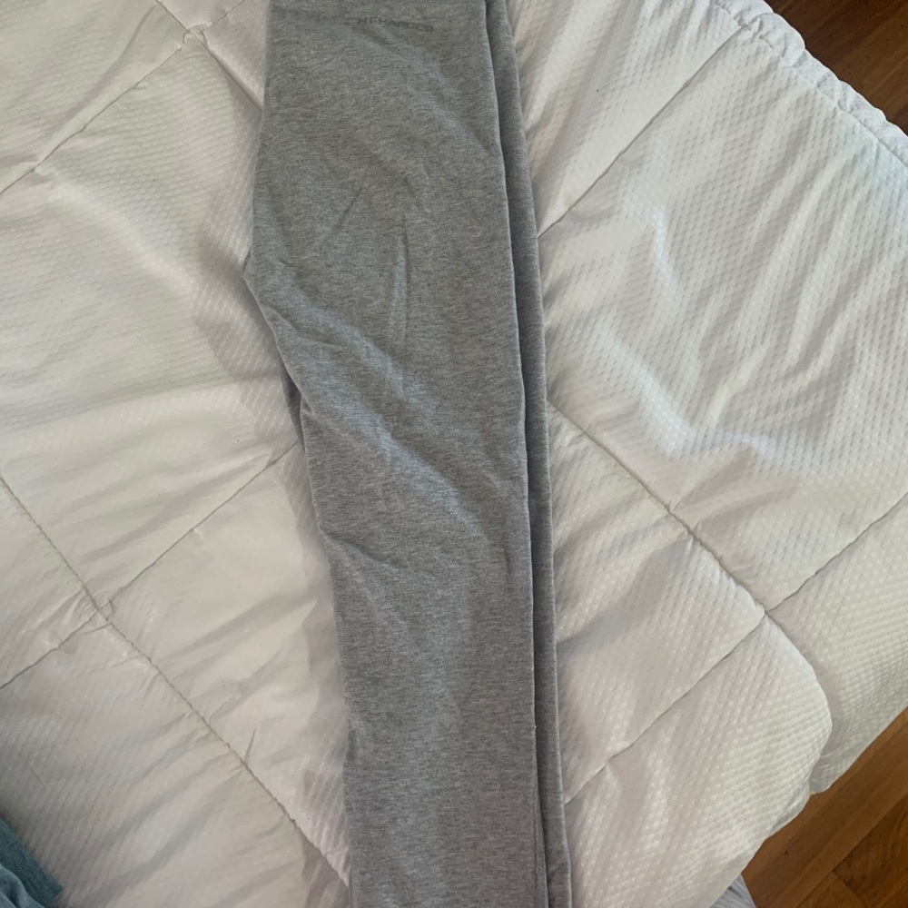Under Armour capris gym leggings